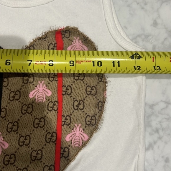 Novelty GG. Tank Top. New.  Small - Picture 6 of 7